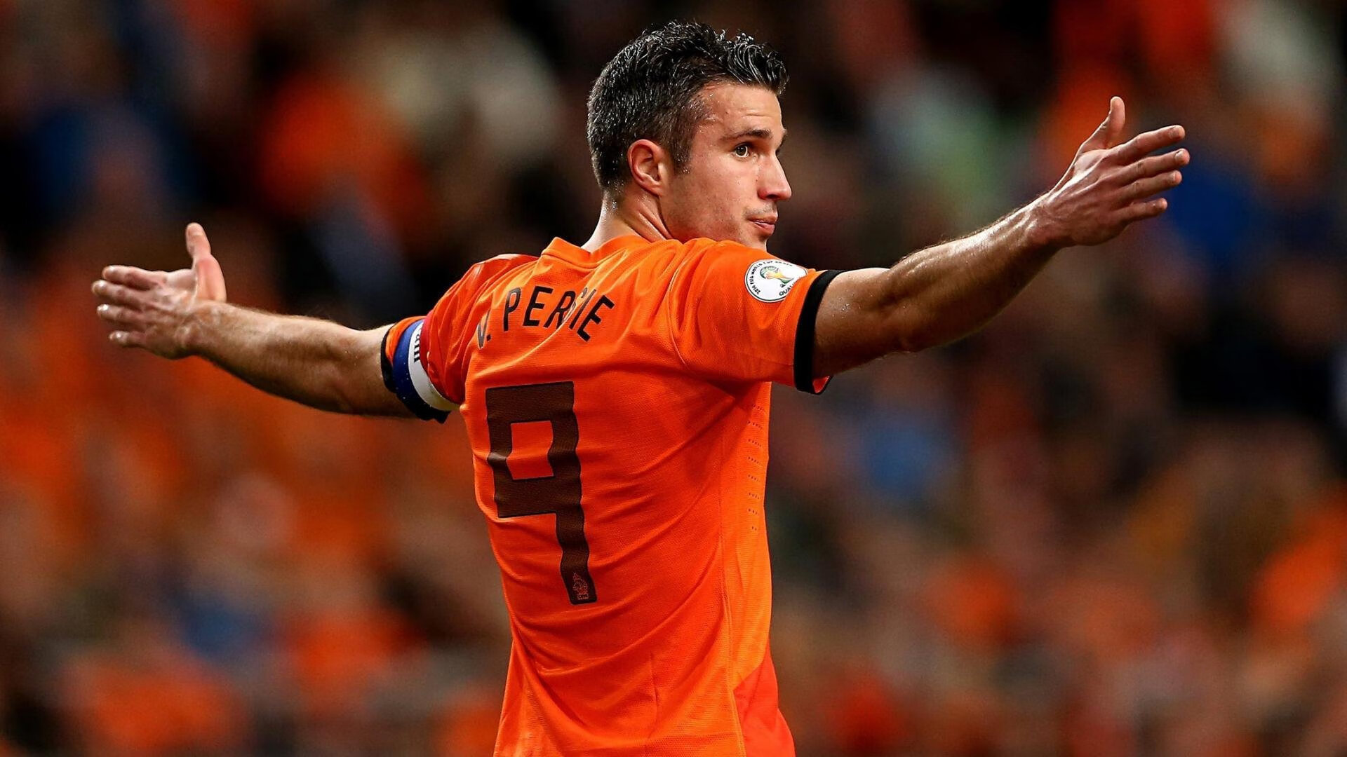 中国足球职业联赛制定教练临场应变评估模型,比赛时临场教练员可对以下行为进行录像审议